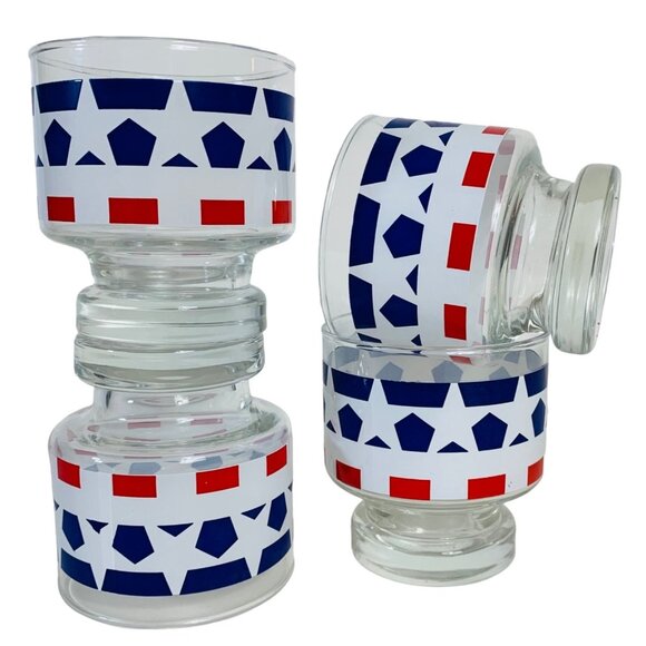 USA Patriotic Pedestal Glasses Set of 4 VTG Red White Blue Star Drinkware Cockta - Picture 1 of 16